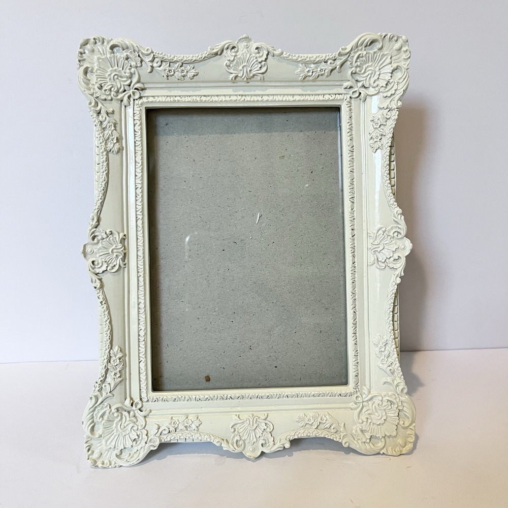 2008 Sicura Italian Designs Picture Frame Brocade White Lacquer‎ Coquette Girly
